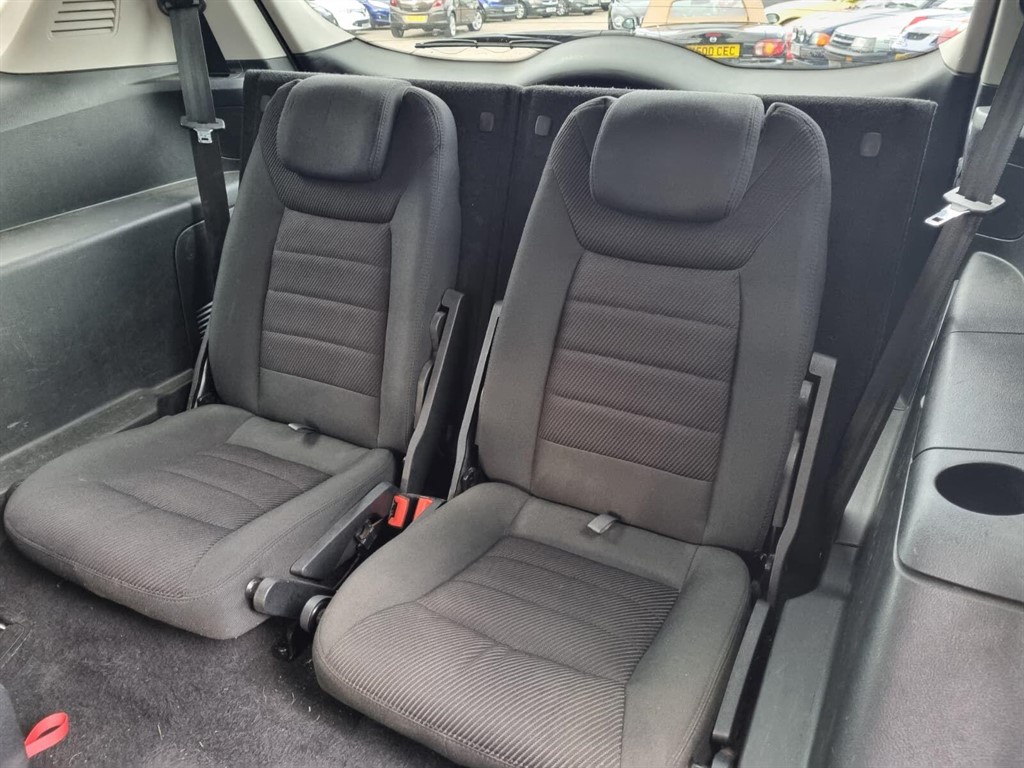 Used Ford S-Max 2010 for sale - 77848376: Photo 13