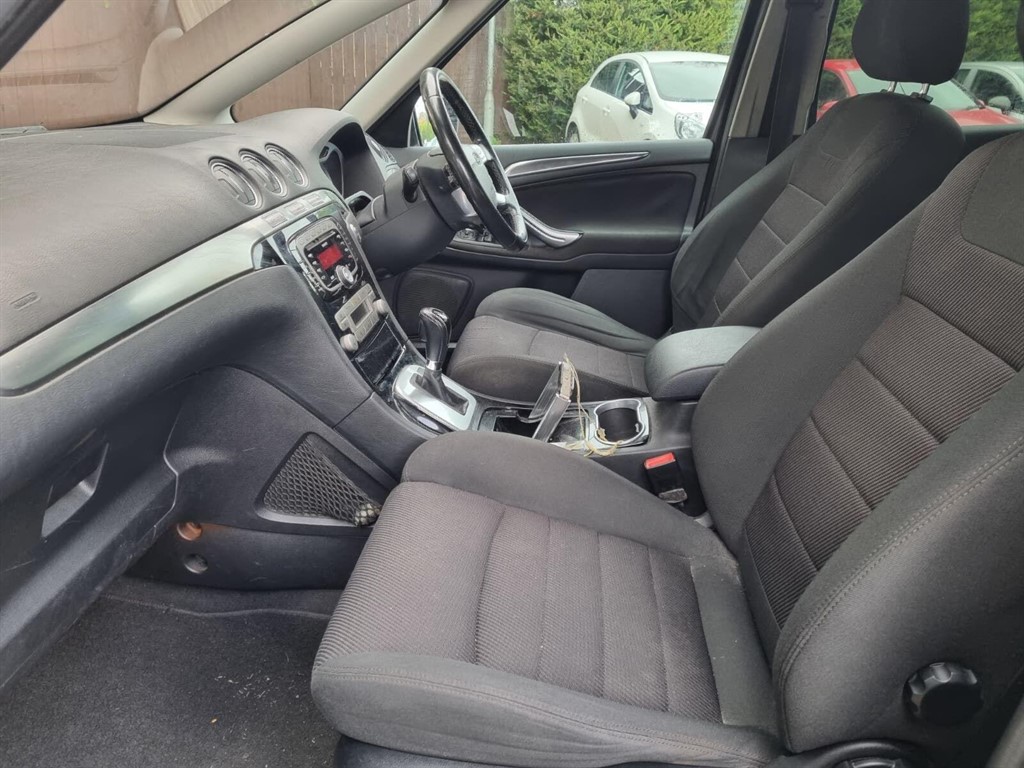 Used Ford S-Max 2010 for sale - 77848376: Photo 19