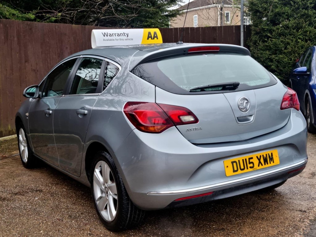 Used Vauxhall Astra 2015 for sale - 77420693: Photo 3