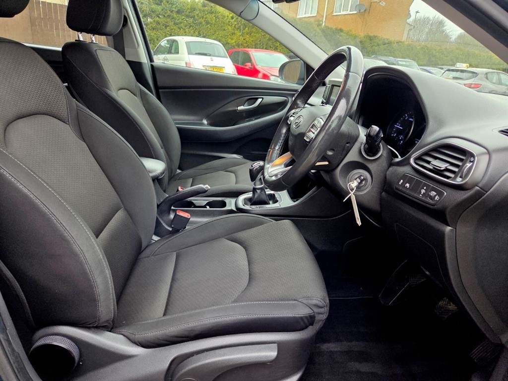 Used Hyundai i30 2017 for sale - 78094870: Photo 11