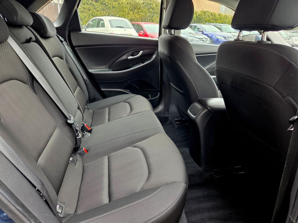 Used Hyundai i30 2017 for sale - 78094870: Photo 12