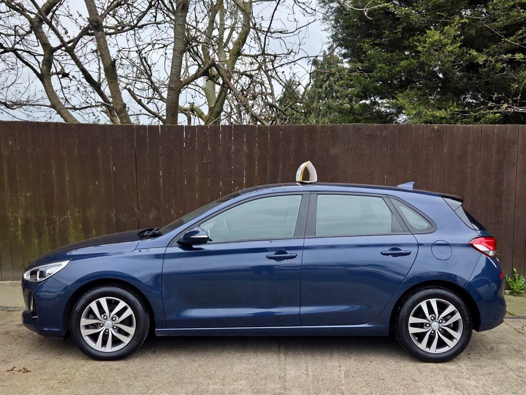 Used Hyundai i30 2017 for sale - 78094870: Photo 5