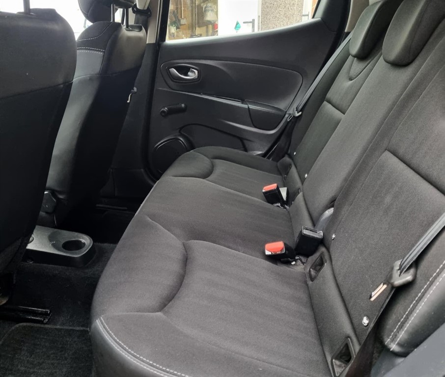 Used Renault Clio 2015 for sale - 77063531: Photo 12