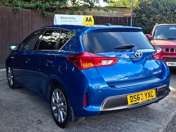 Used Toyota Auris 2014 for sale - 79578887: Photo