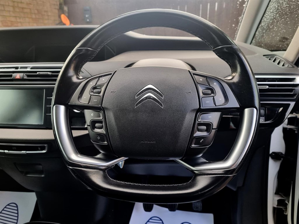 Used Citroen C4 Picasso 2015 for sale - 76704679: Photo 19