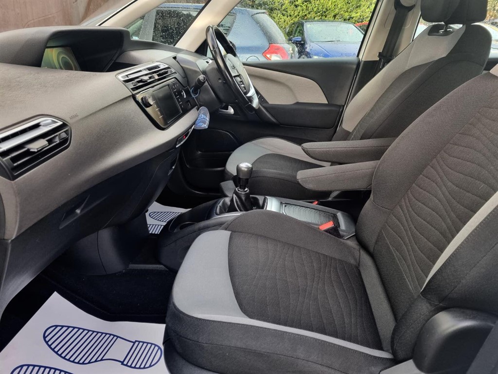 Used Citroen C4 Picasso 2015 for sale - 76704679: Photo 20