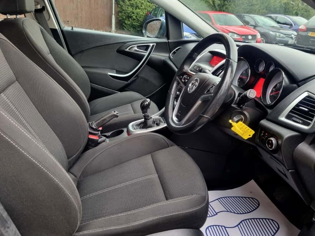 Used Vauxhall Astra 2013 for sale - 76640638: Photo 10