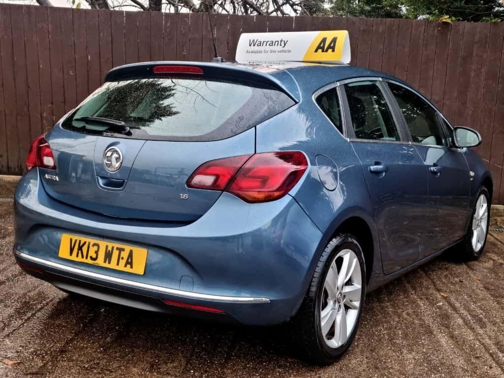 Used Vauxhall Astra 2013 for sale - 76640638: Photo 8