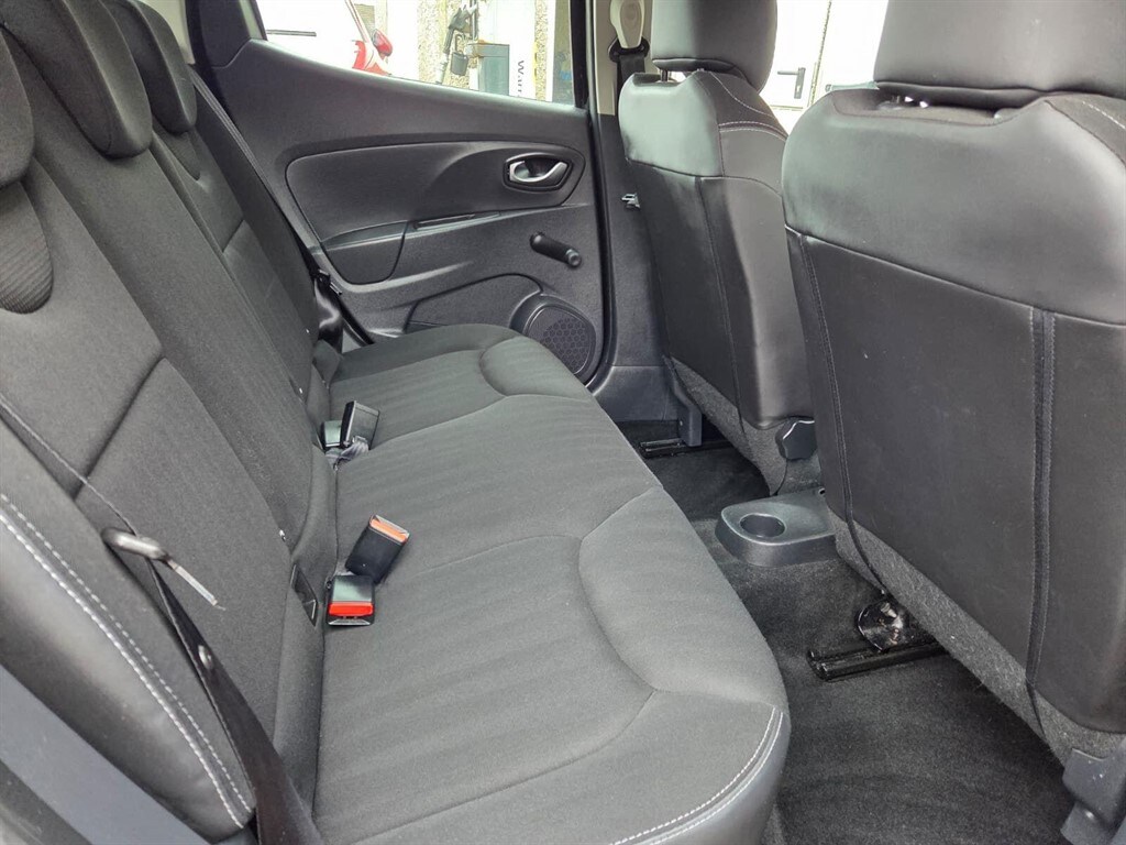 Used Renault Clio 2016 for sale - 77903579: Photo 11