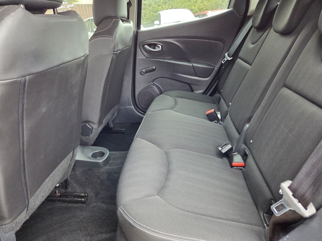 Used Renault Clio 2016 for sale - 77903579: Photo 12