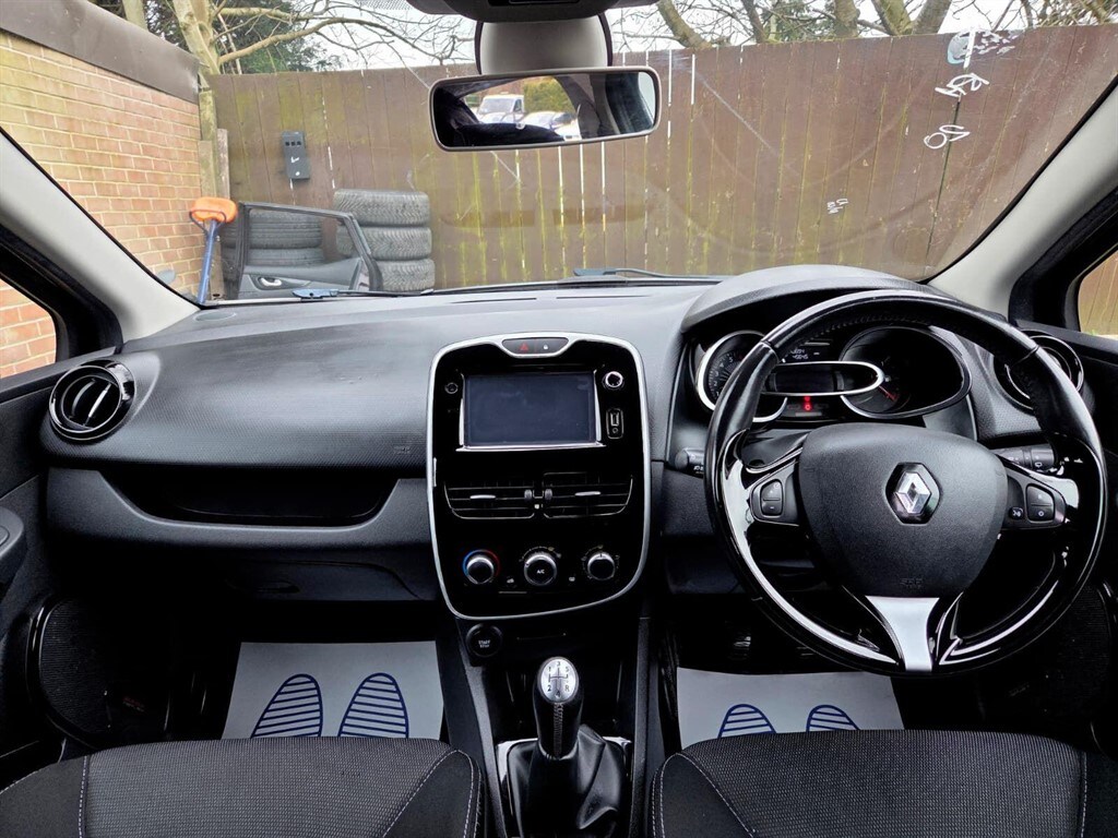 Used Renault Clio 2016 for sale - 77903579: Photo 9