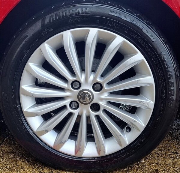 Used Vauxhall ADAM 2015 for sale - 75571143: Photo 12
