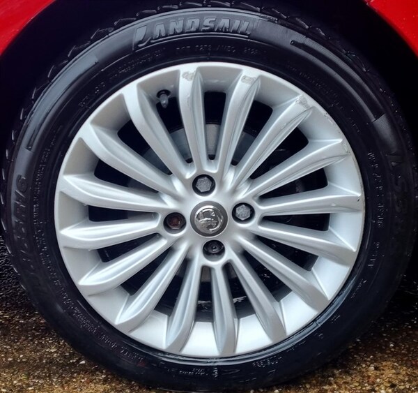 Used Vauxhall ADAM 2015 for sale - 75571143: Photo 15