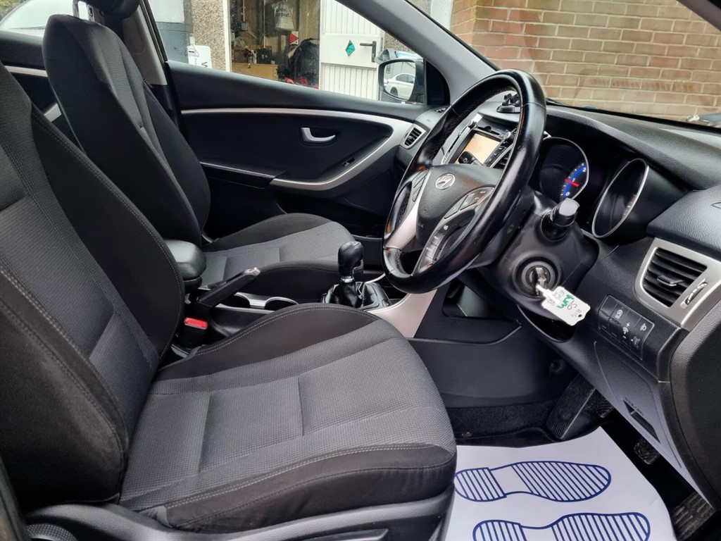 Used Hyundai i30 2015 for sale - 77031697: Photo 11