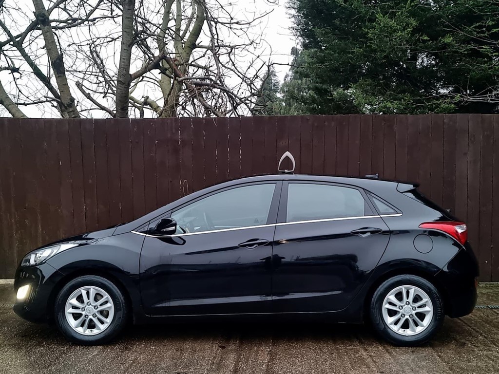Used Hyundai i30 2015 for sale - 77031697: Photo 5