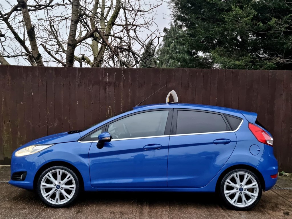 Used Ford Fiesta 2014 for sale - 77347588: Photo 5