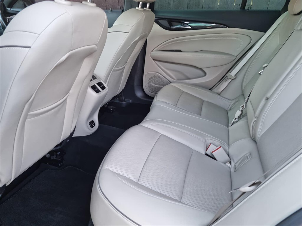 Used Vauxhall Insignia 2017 for sale - 77653383: Photo 12