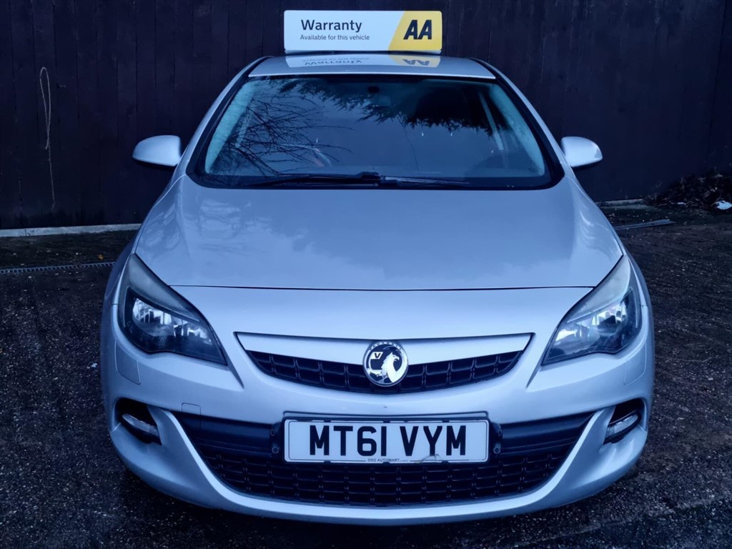 Used Vauxhall Astra 2011 for sale - 78117026: Photo 2