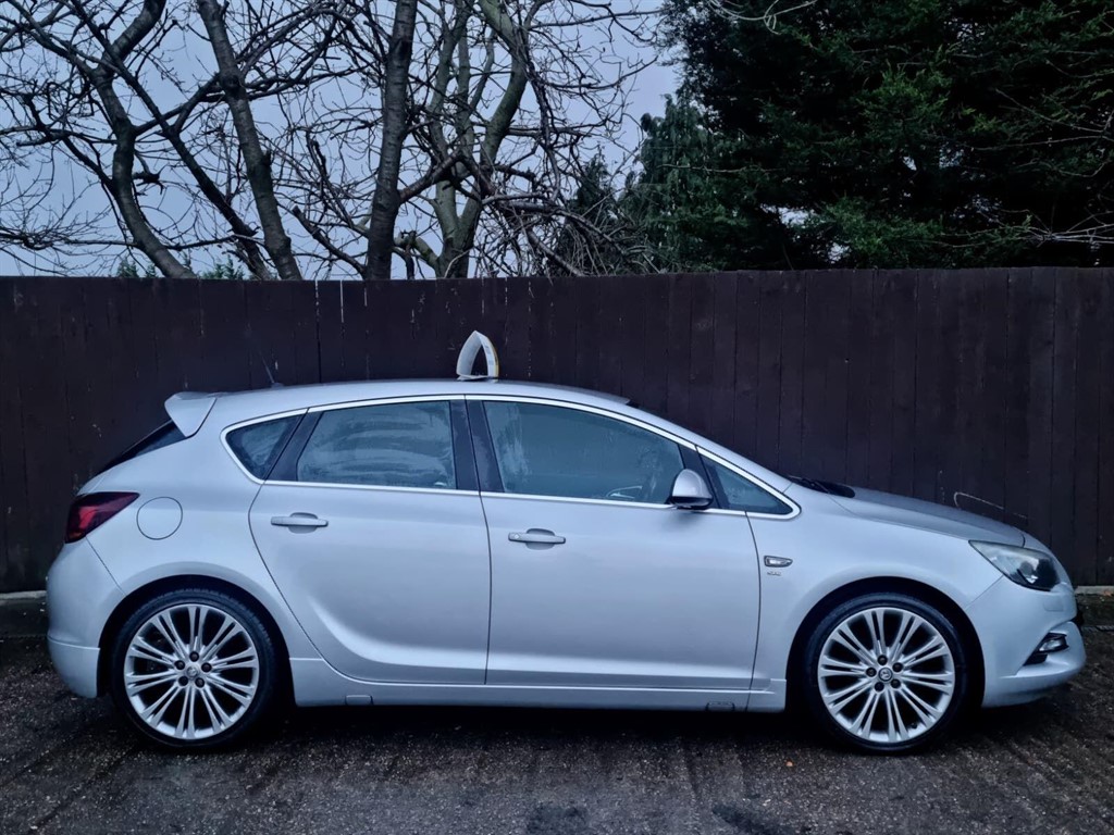 Used Vauxhall Astra 2011 for sale - 78117026: Photo 7