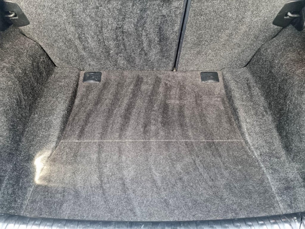 Used BMW 1 Series 2011 for sale - 77198527: Photo 17