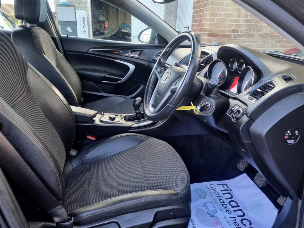 Used Vauxhall Insignia 2013 for sale - 76393809: Photo 10