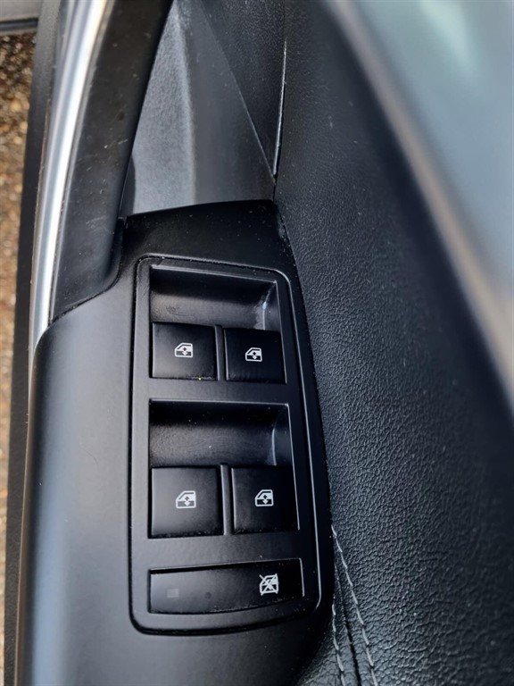 Used Vauxhall Insignia 2013 for sale - 76393809: Photo 13