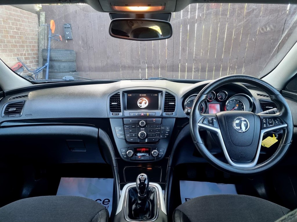 Used Vauxhall Insignia 2013 for sale - 76393809: Photo 9