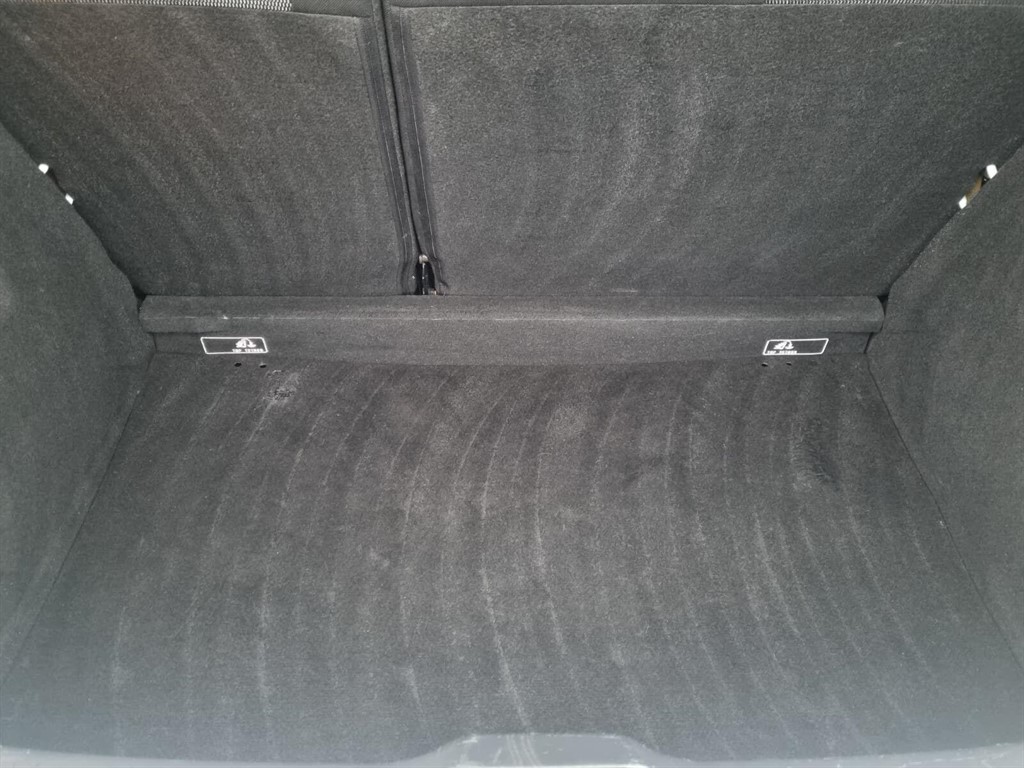 Used Renault Clio 2016 for sale - 76960385: Photo 16