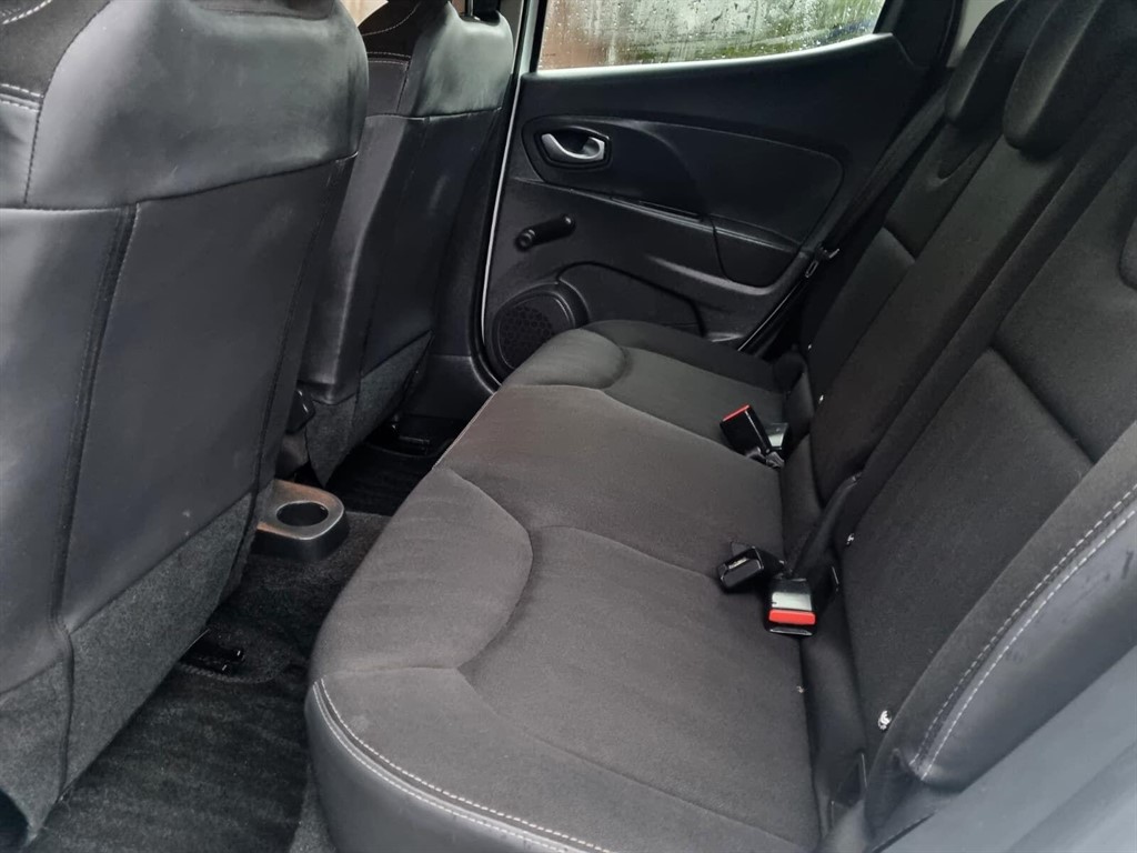 Used Renault Clio 2016 for sale - 76960385: Photo 9