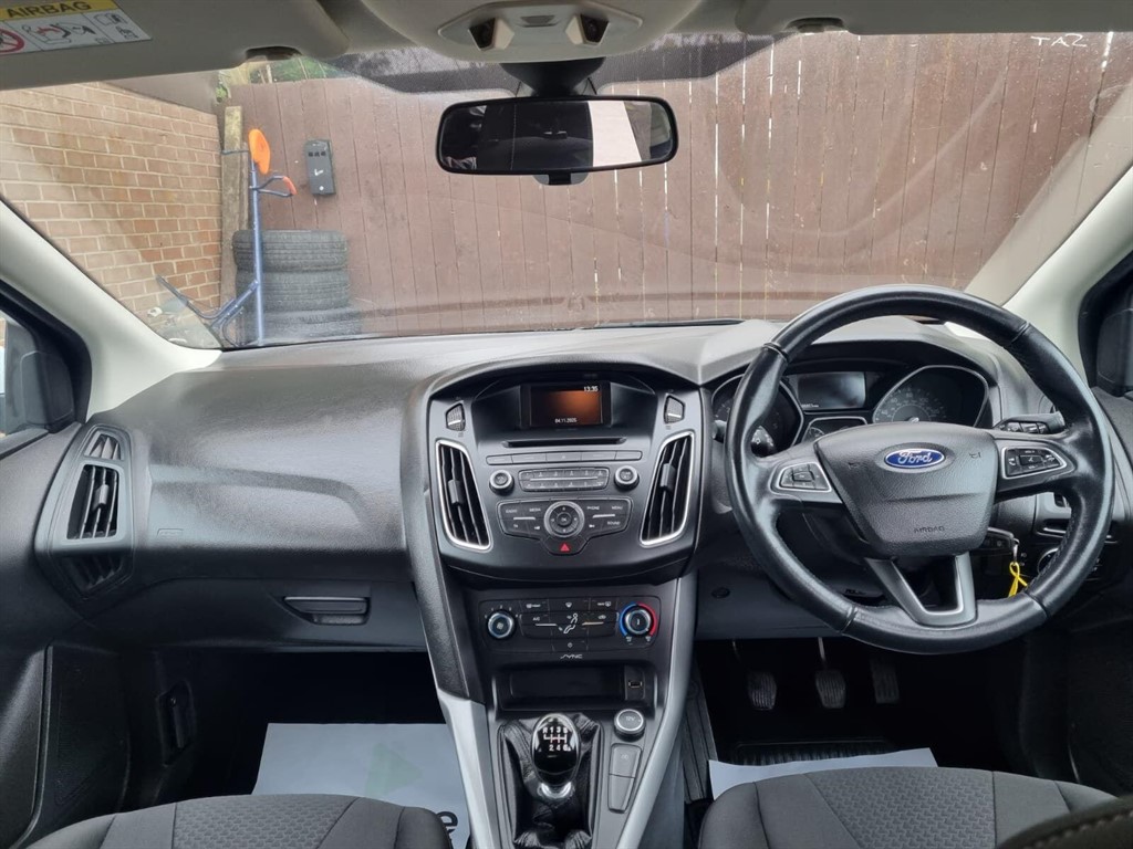 Used Ford Focus 2015 for sale - 76476274: Photo 10