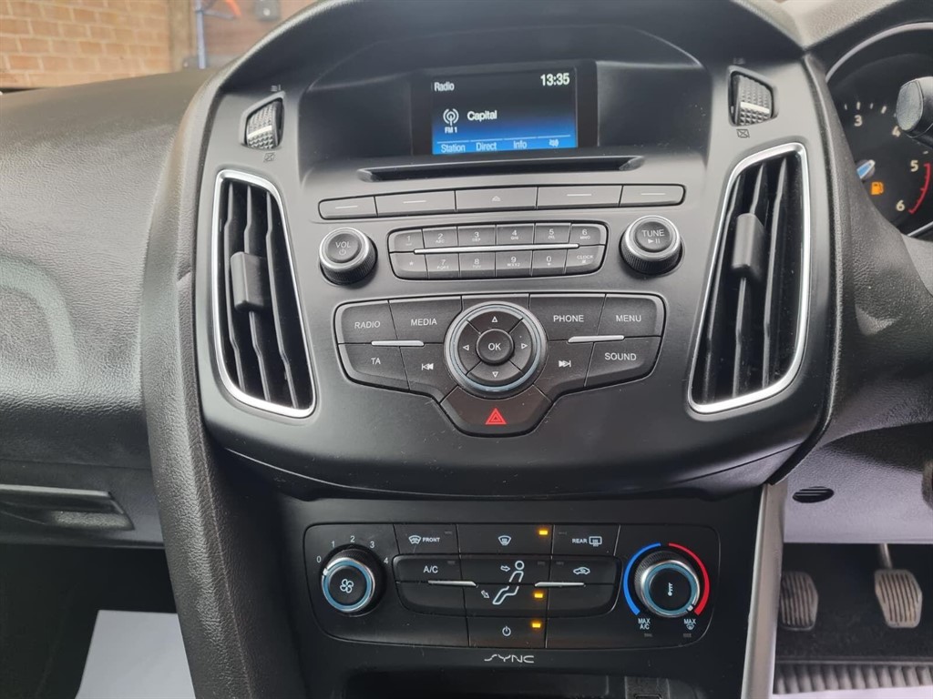 Used Ford Focus 2015 for sale - 76476274: Photo 17