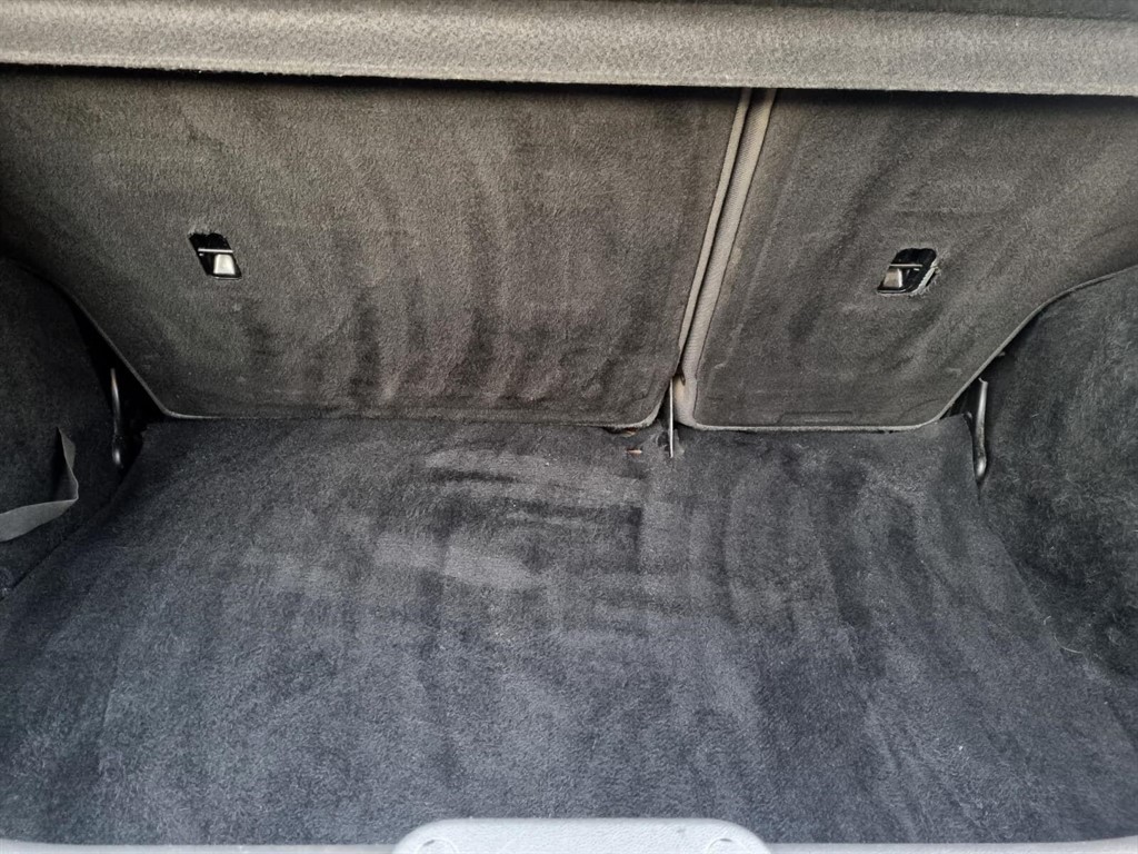 Used Ford Fiesta 2017 for sale - 76984377: Photo 18