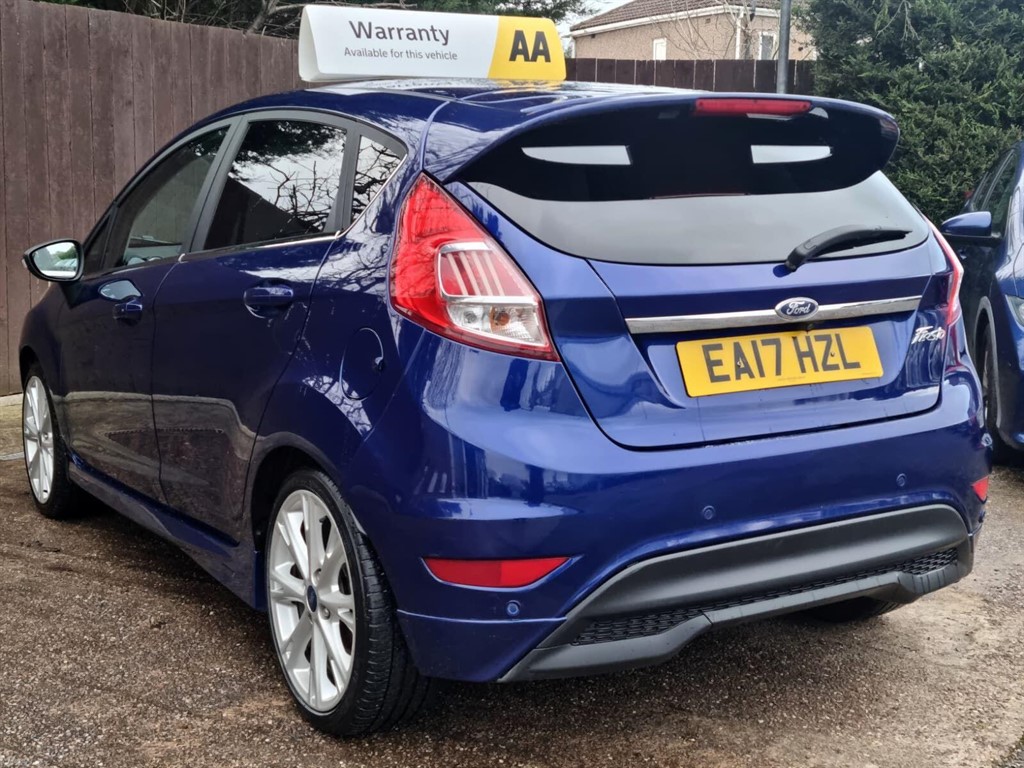 Used Ford Fiesta 2017 for sale - 76984377: Photo 4