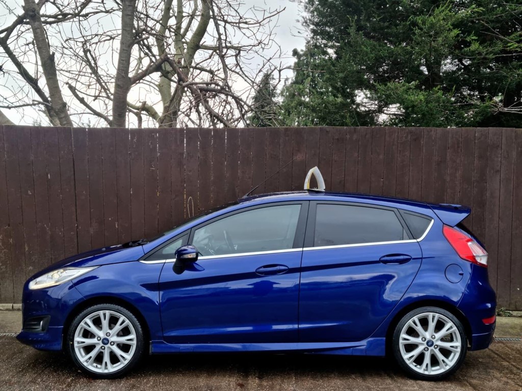 Used Ford Fiesta 2017 for sale - 76984377: Photo 5