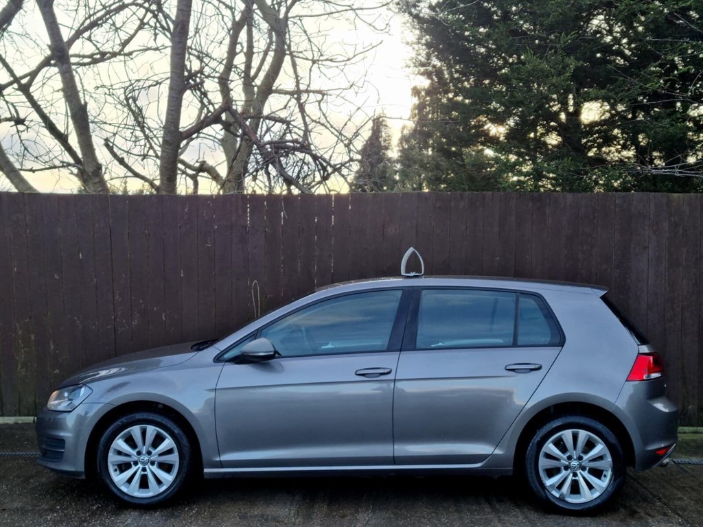 Used Volkswagen Golf 2014 for sale - 77293723: Photo 5