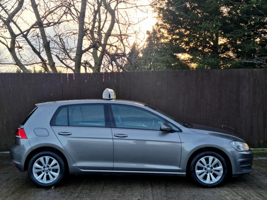 Used Volkswagen Golf 2014 for sale - 77293723: Photo 7