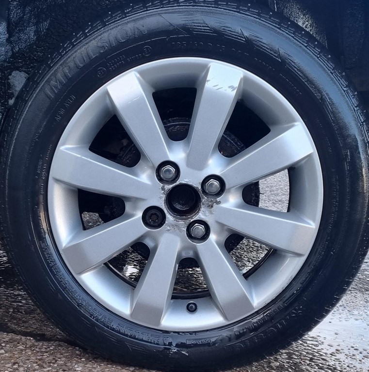 Used Toyota Yaris 2011 for sale - 76908266: Photo 16