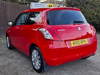Used Suzuki Swift 2012 for sale - 78166018: Photo