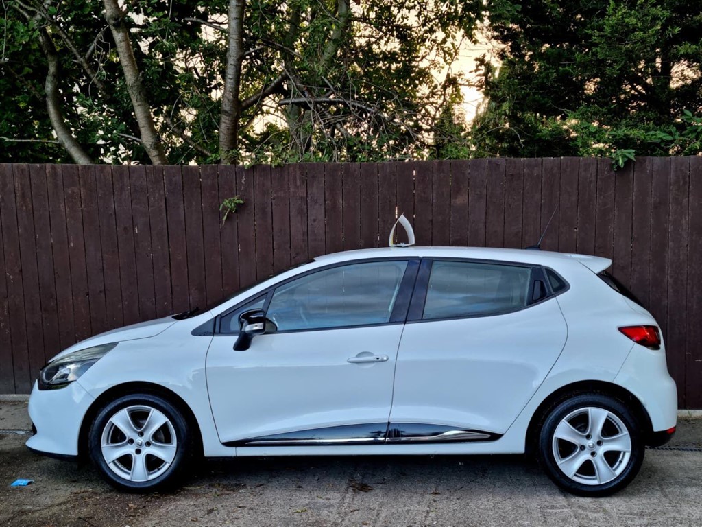 Used Renault Clio 2014 for sale - 75922255: Photo 5