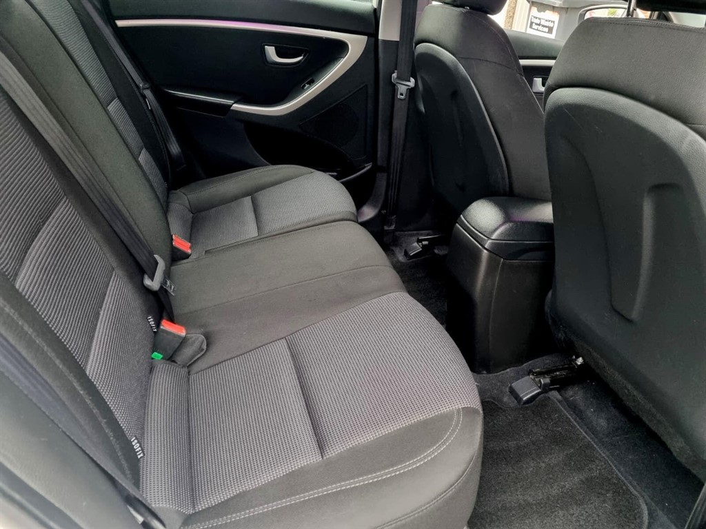 Used Hyundai i30 2012 for sale - 76055605: Photo 11