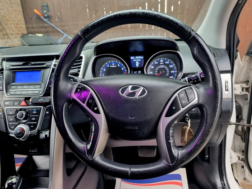 Used Hyundai i30 2012 for sale - 76055605: Photo 14