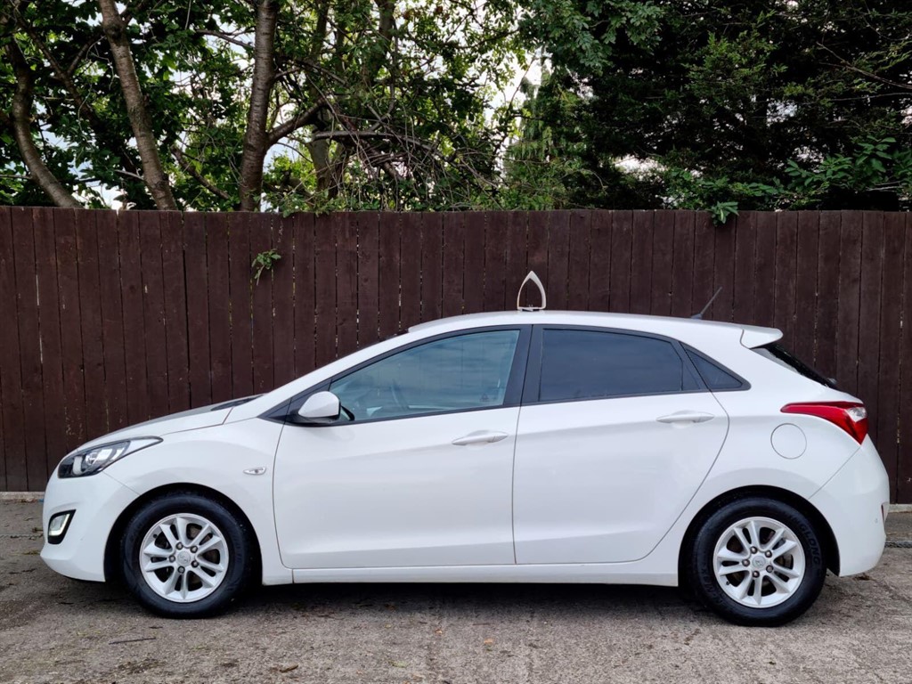Used Hyundai i30 2012 for sale - 76055605: Photo 5
