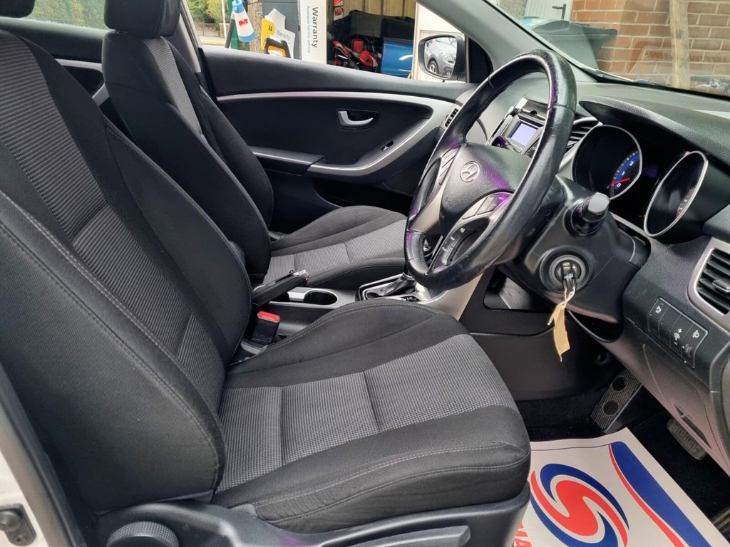 Used Hyundai i30 2012 for sale - 76055605: Photo 9