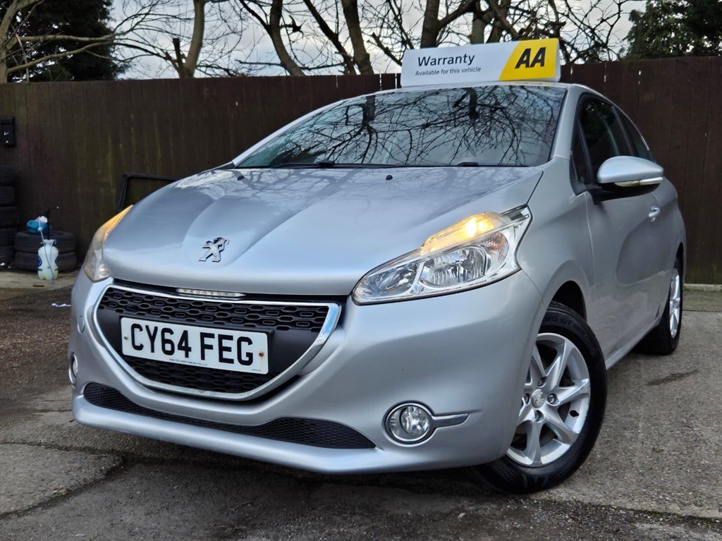 Used Peugeot 208 2015 for sale - 77848365: Photo 3