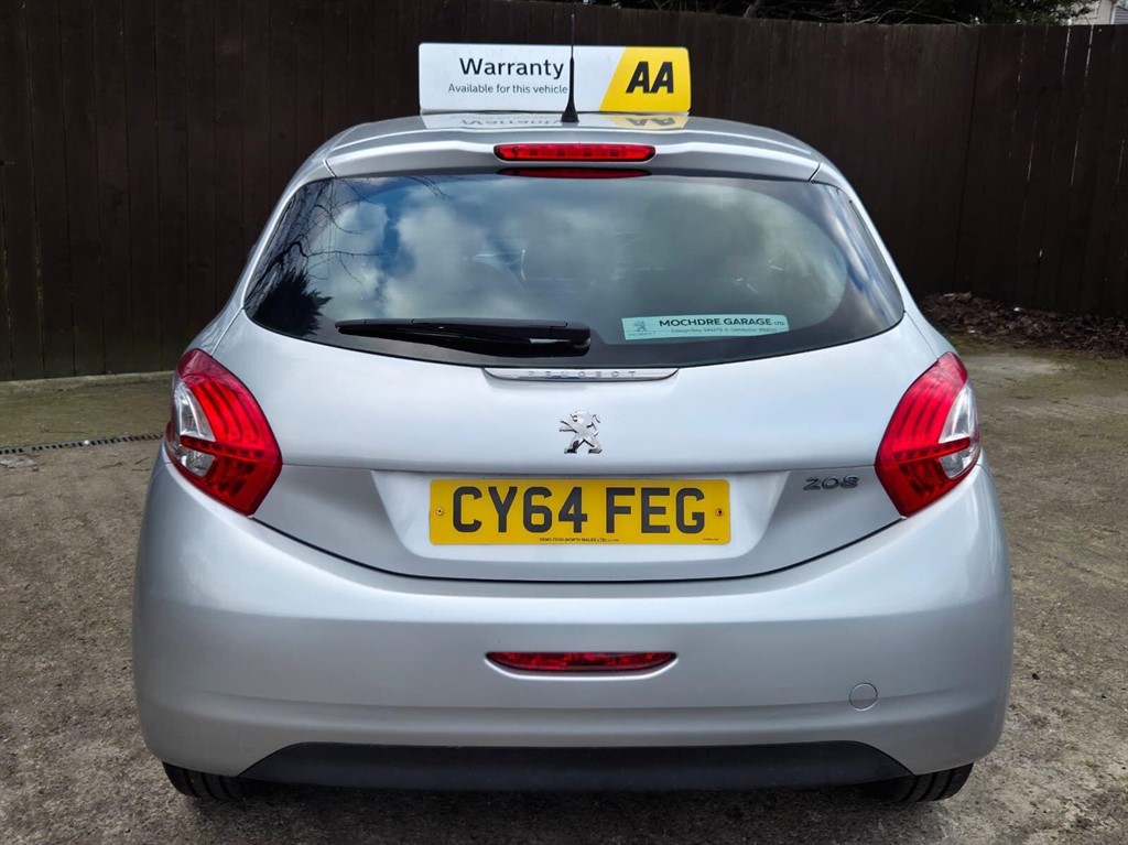 Used Peugeot 208 2015 for sale - 77848365: Photo 6