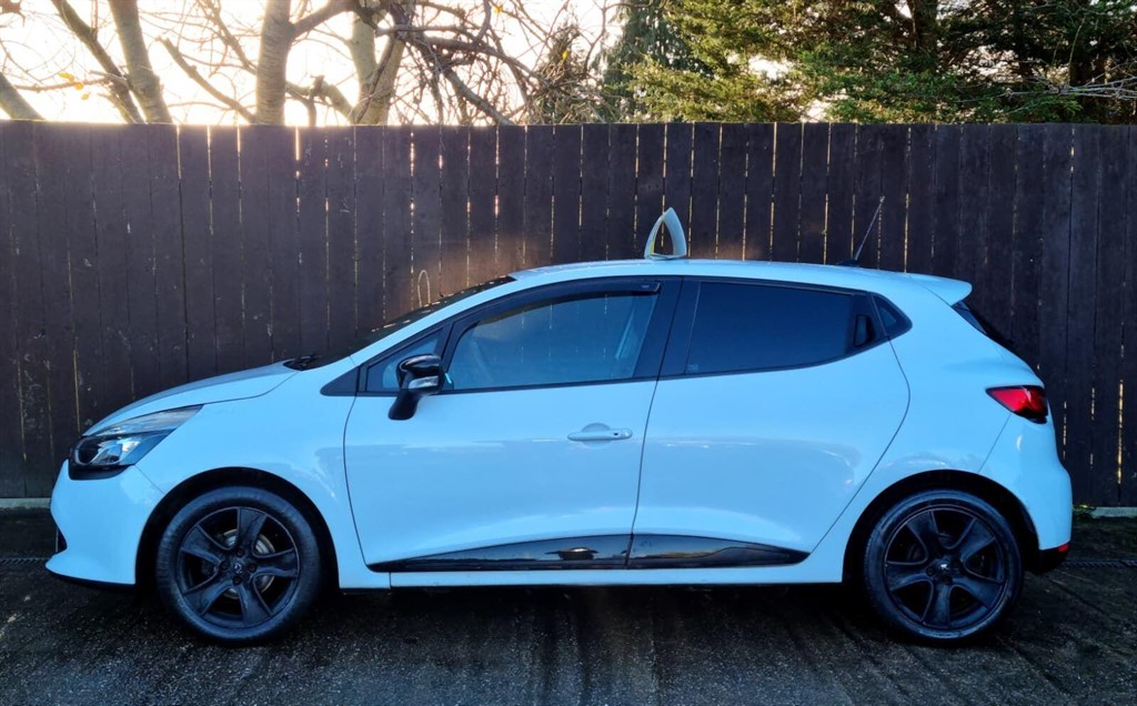 Used Renault Clio 2014 for sale - 76788567: Photo 4