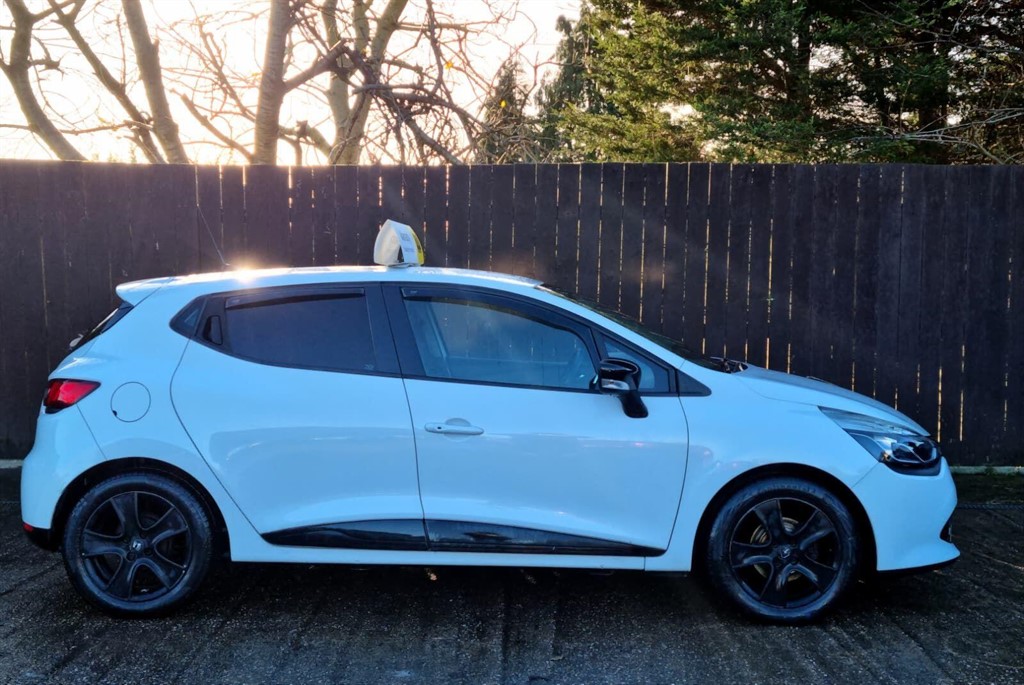 Used Renault Clio 2014 for sale - 76788567: Photo 6