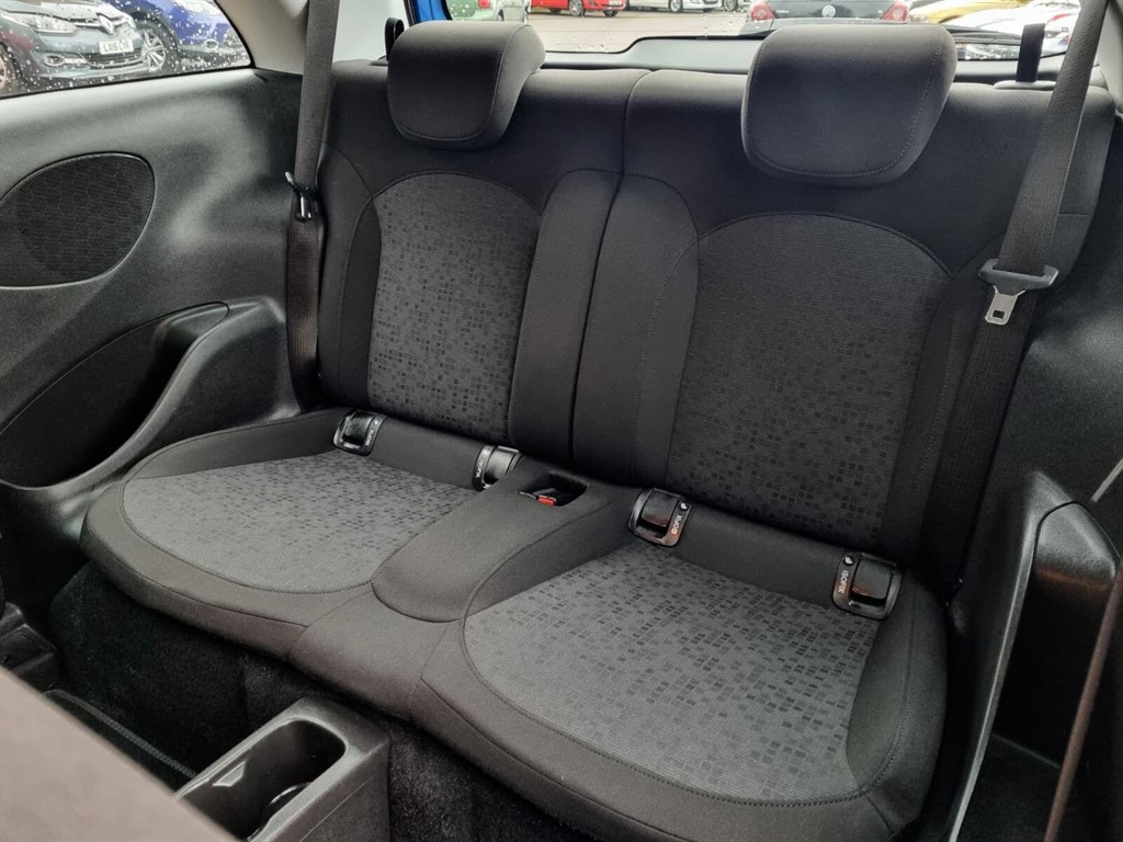 Used Vauxhall ADAM 2015 for sale - 76882101: Photo 11