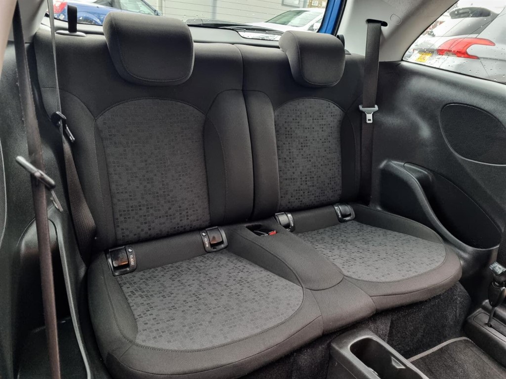 Used Vauxhall ADAM 2015 for sale - 76882101: Photo 12