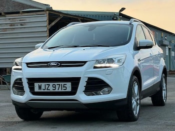 Used Ford Kuga 2015 for sale - 79017915: Photo